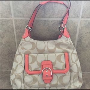 👜 Peach & Cream Tote 👜